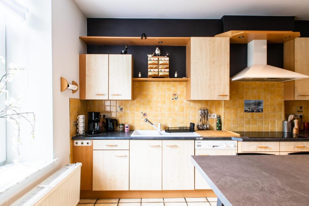 Maison Spacieuse Unifamiliale. Gite La Clochette บาสตาญ ภายนอก รูปภาพ